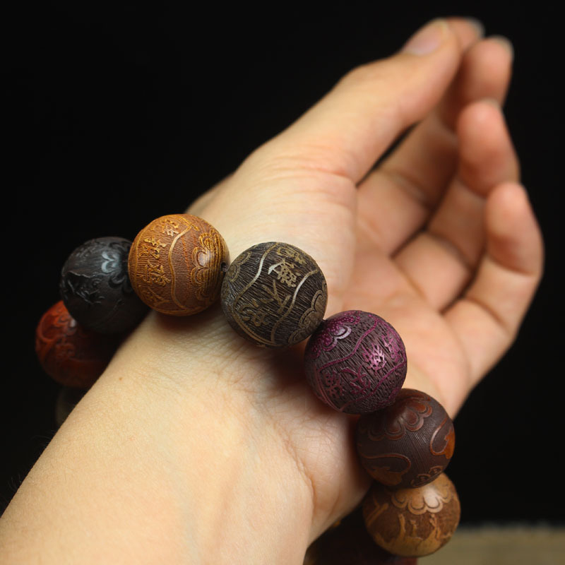 Ethnic style sandalwood Buddhi - Running Gear In A Car ulasan dan harga