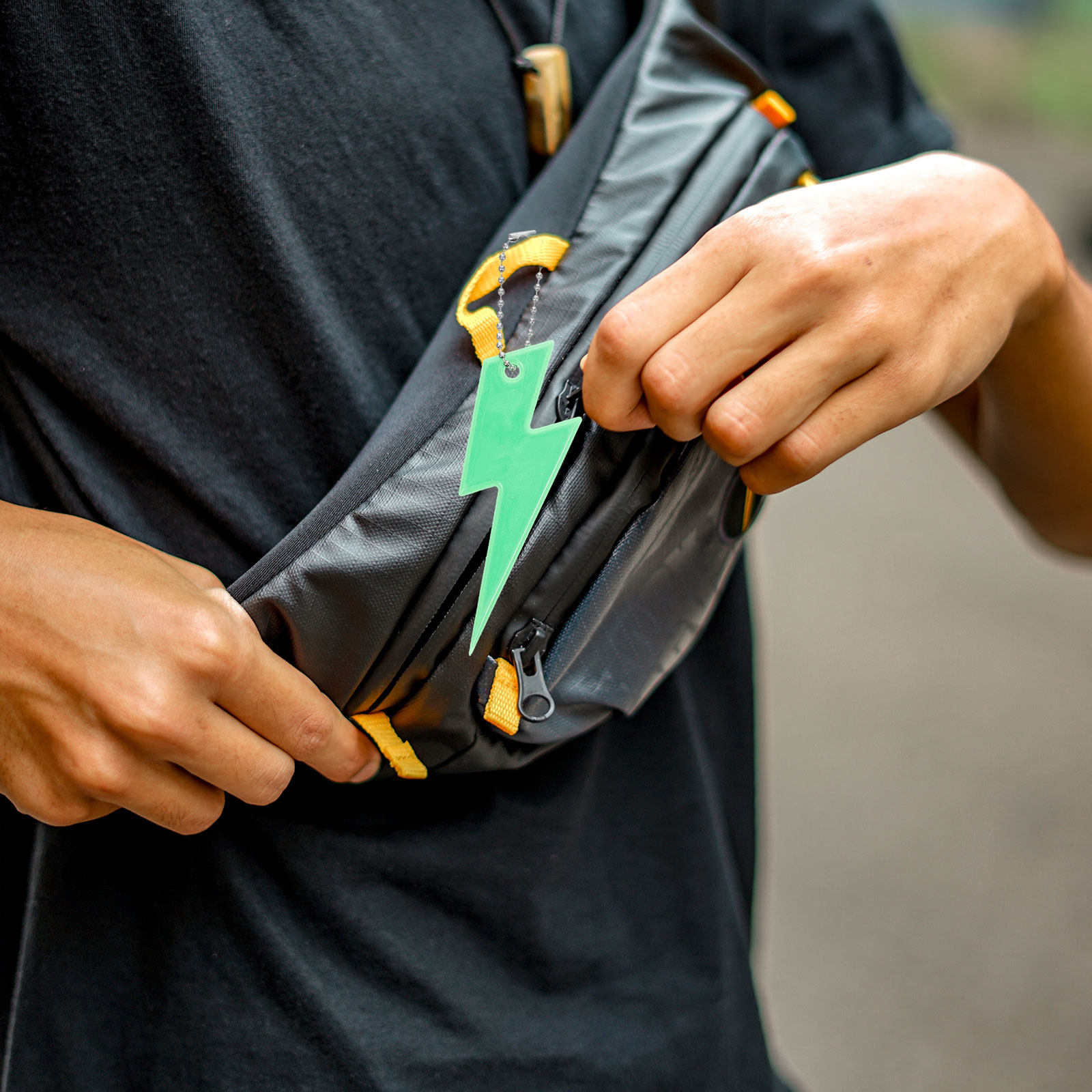 13Pcs Reflective Keychain Back - Running Gear Night ulasan dan harga