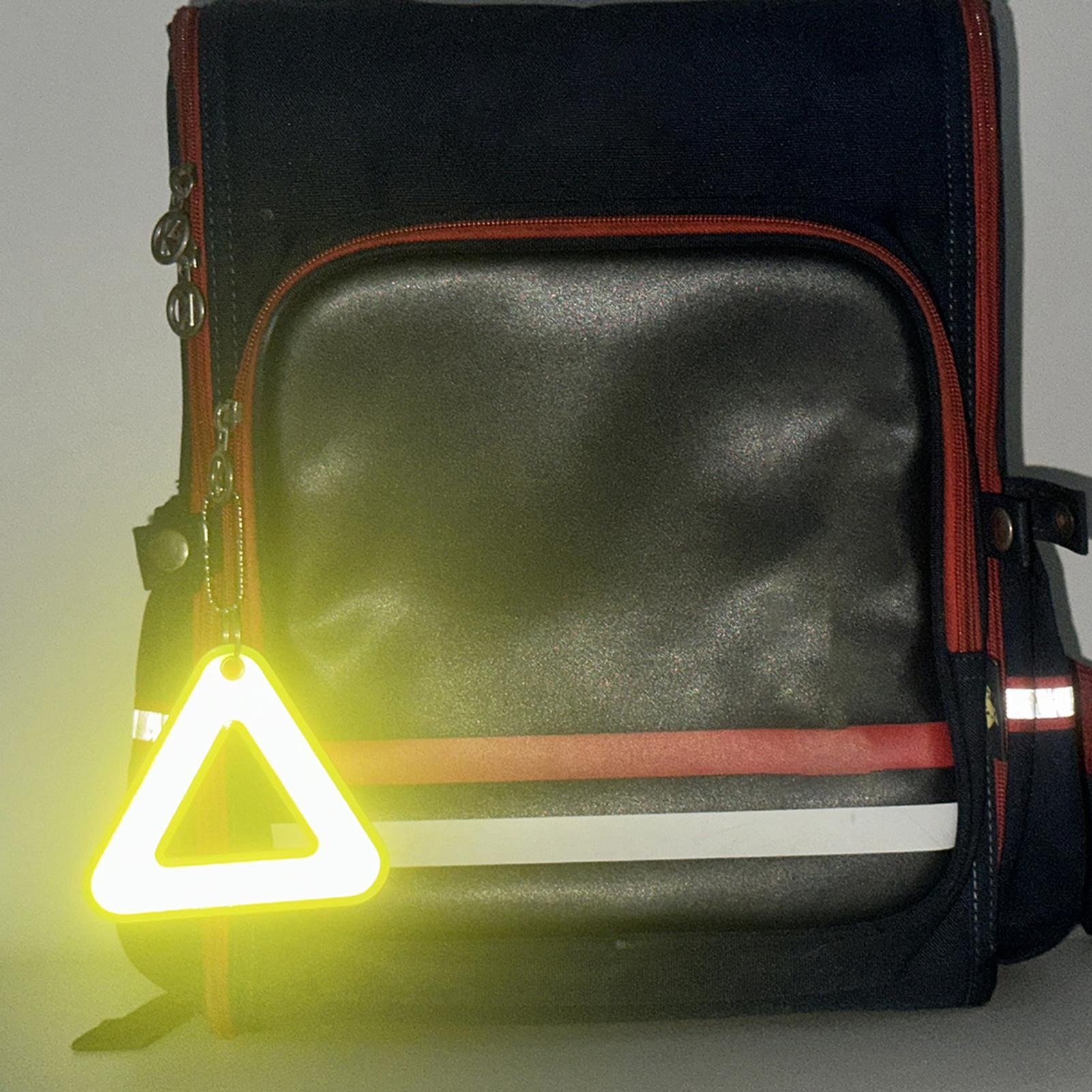 Triangle Reflective Pendants H - Running Gear Night ulasan dan harga